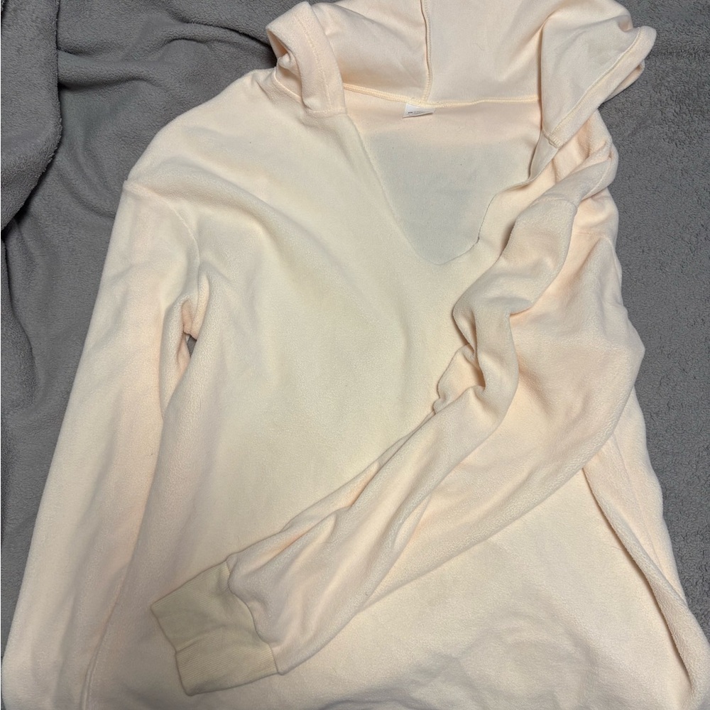 Buffbunny makeover pullover fleece